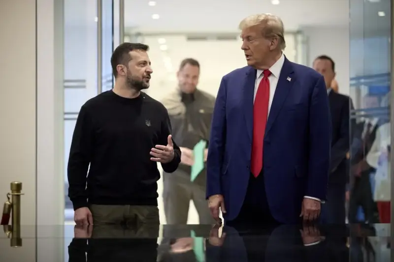 Трамп готовий зустрітися із Зеленським на саміті НАТО: які питання обговорюють Україна і США