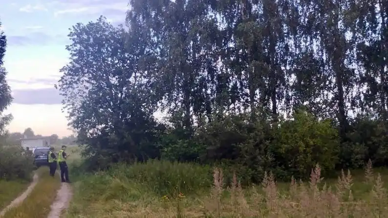 На Звягельщині чоловік загинув під час перекидання трактора на польовій дорозі