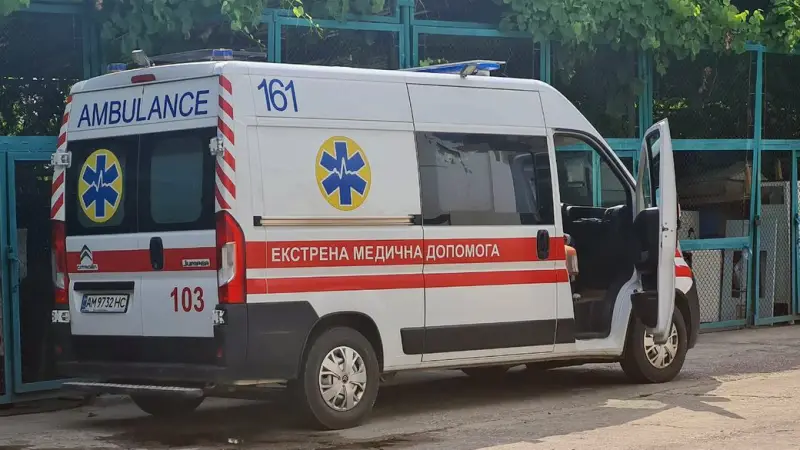 У Житомирі затримали оголеного чоловіка з ножем: подробиці інциденту
